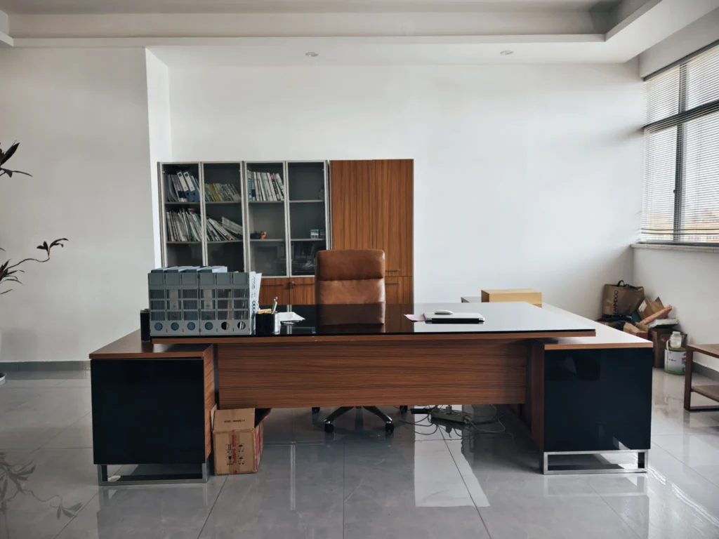 Hai Rui Electric Office 8