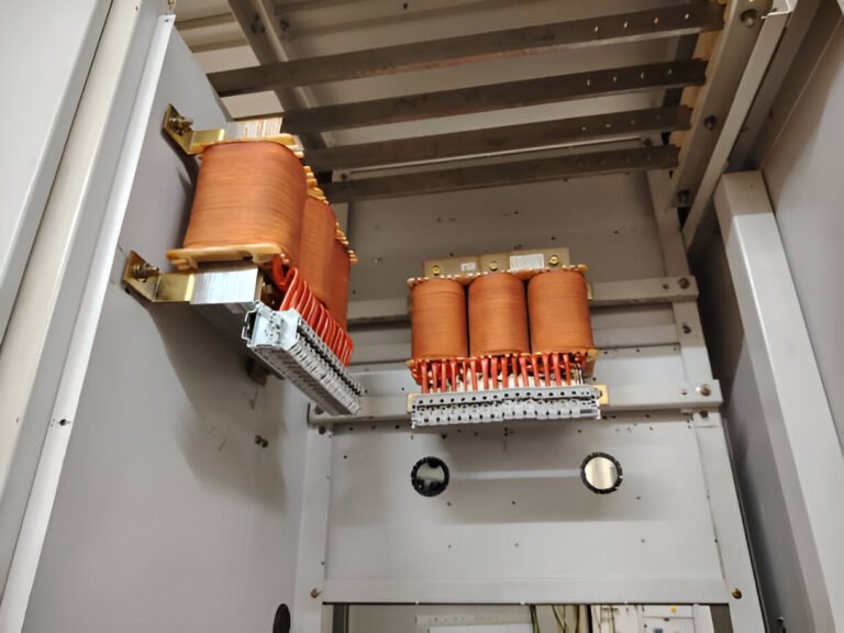 Dry-type Transformer Working Principle & 6 Application